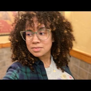 Meet your Posher, Cindy